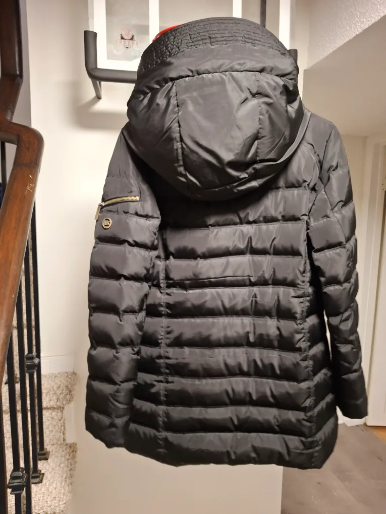 MK womens winter coat image indicator(3)