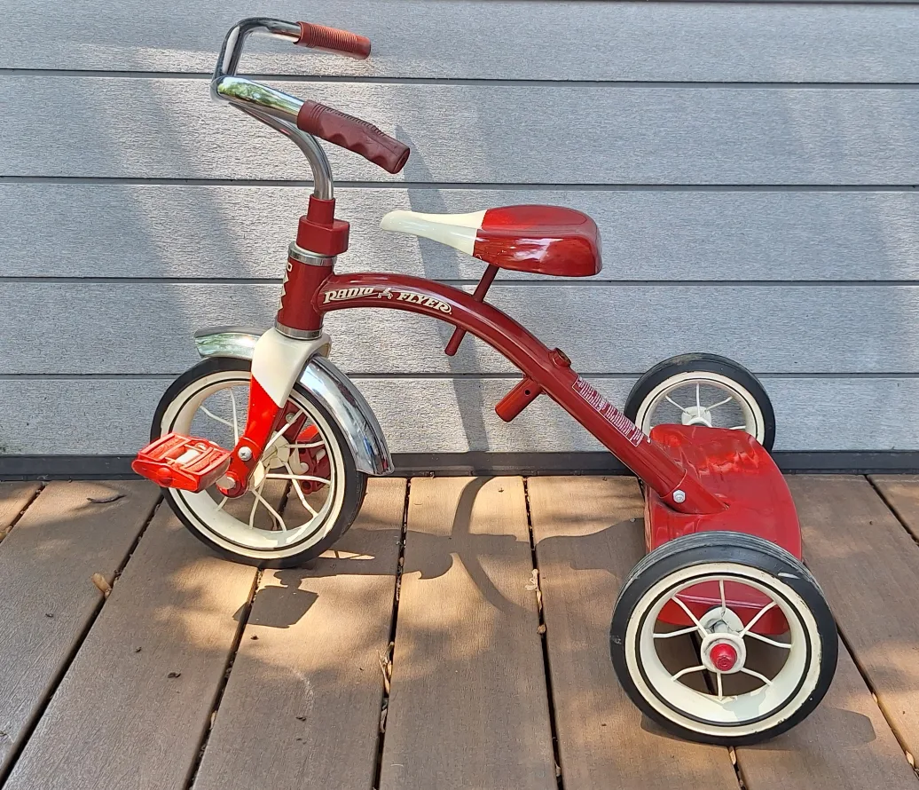 Radio Flyer Classic Red Tricycle