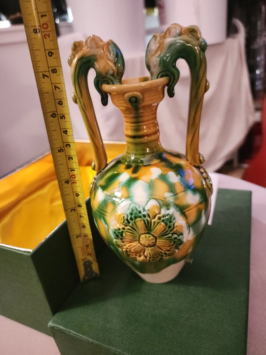 Chen Tang Sheun Art Handcraft Vase image indicator(3)