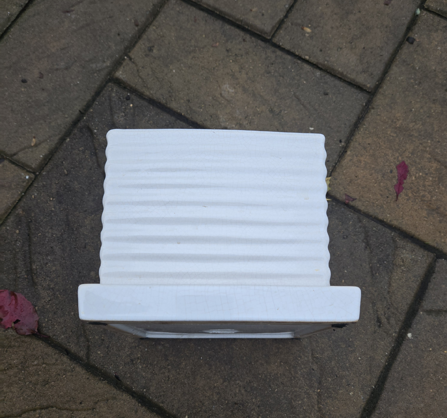 6.5" White Ceramic Plant Pot with whole - photo 3