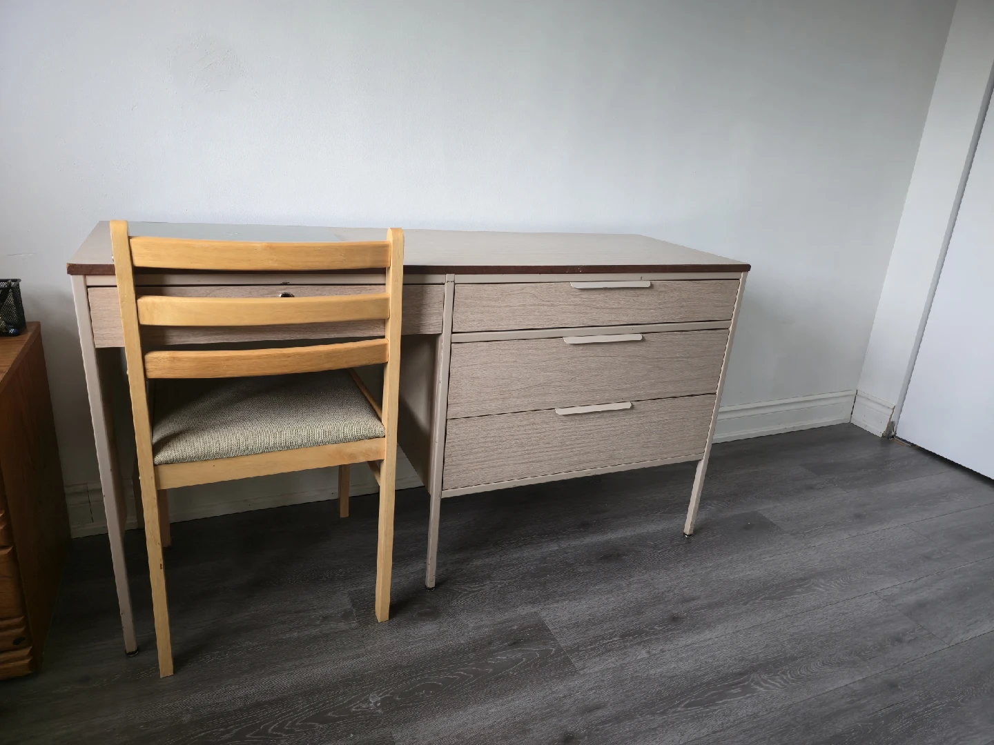 moving sale - photo 3