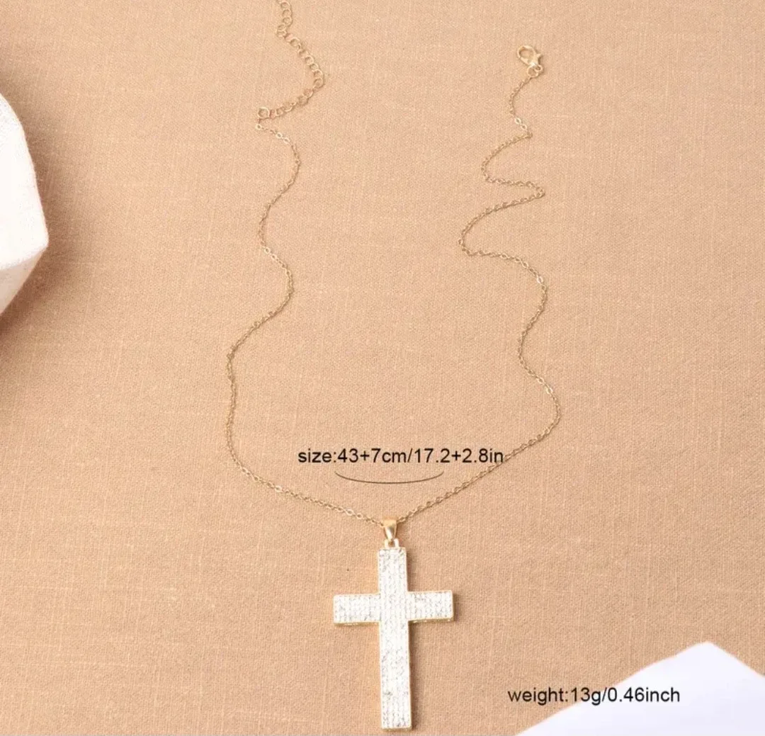 Gold Cross Pendant Necklace image indicator(2)