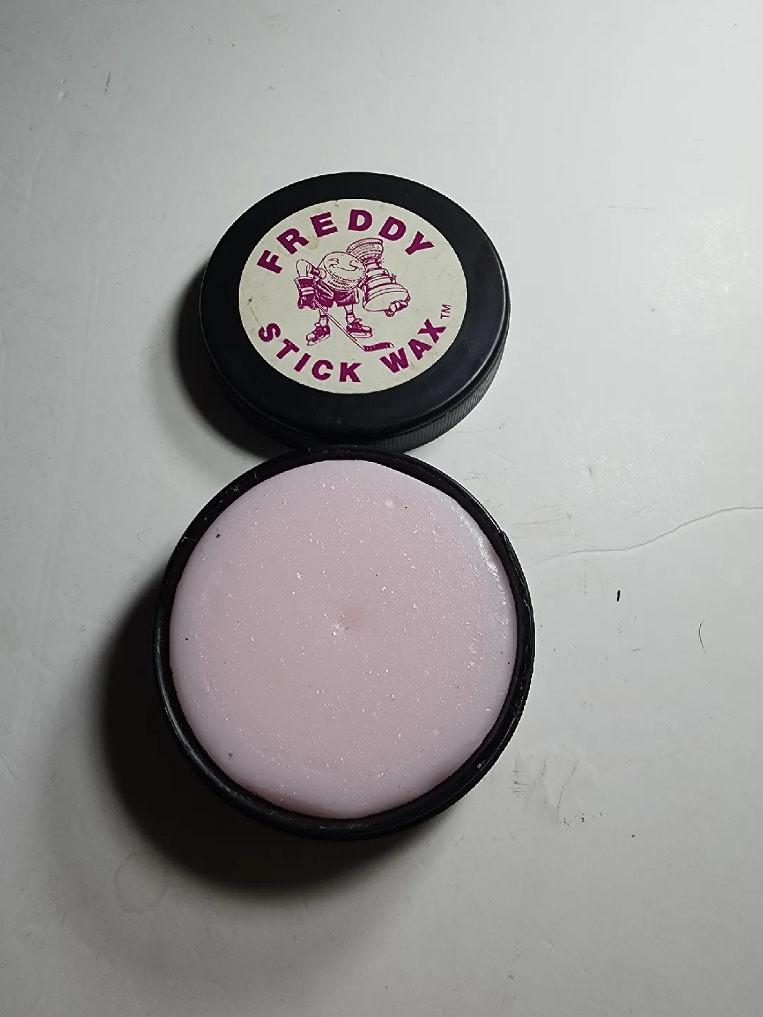 Freddy Stick Wax image indicator(2)