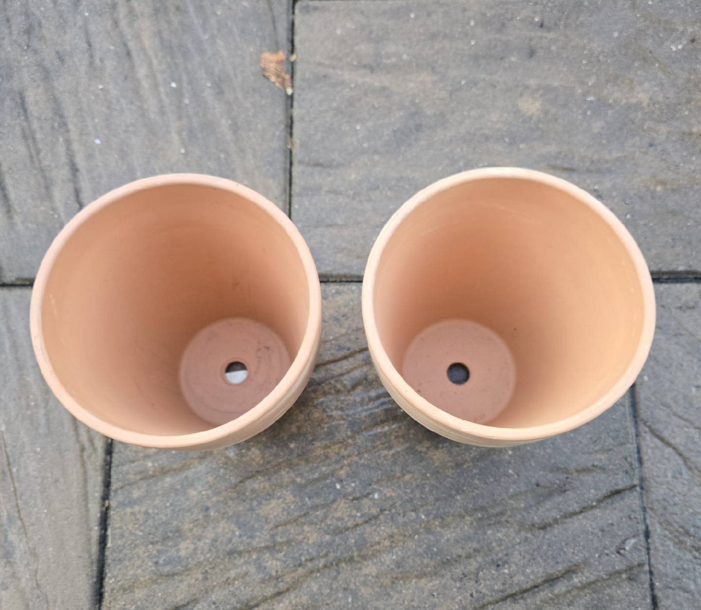 Set of TWO 6.5" Terracotta Flower Pots - photo 2