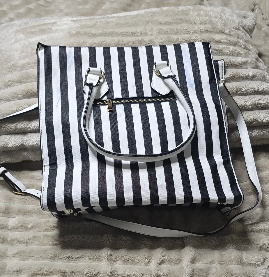 Striped Tote Bag thumbnail