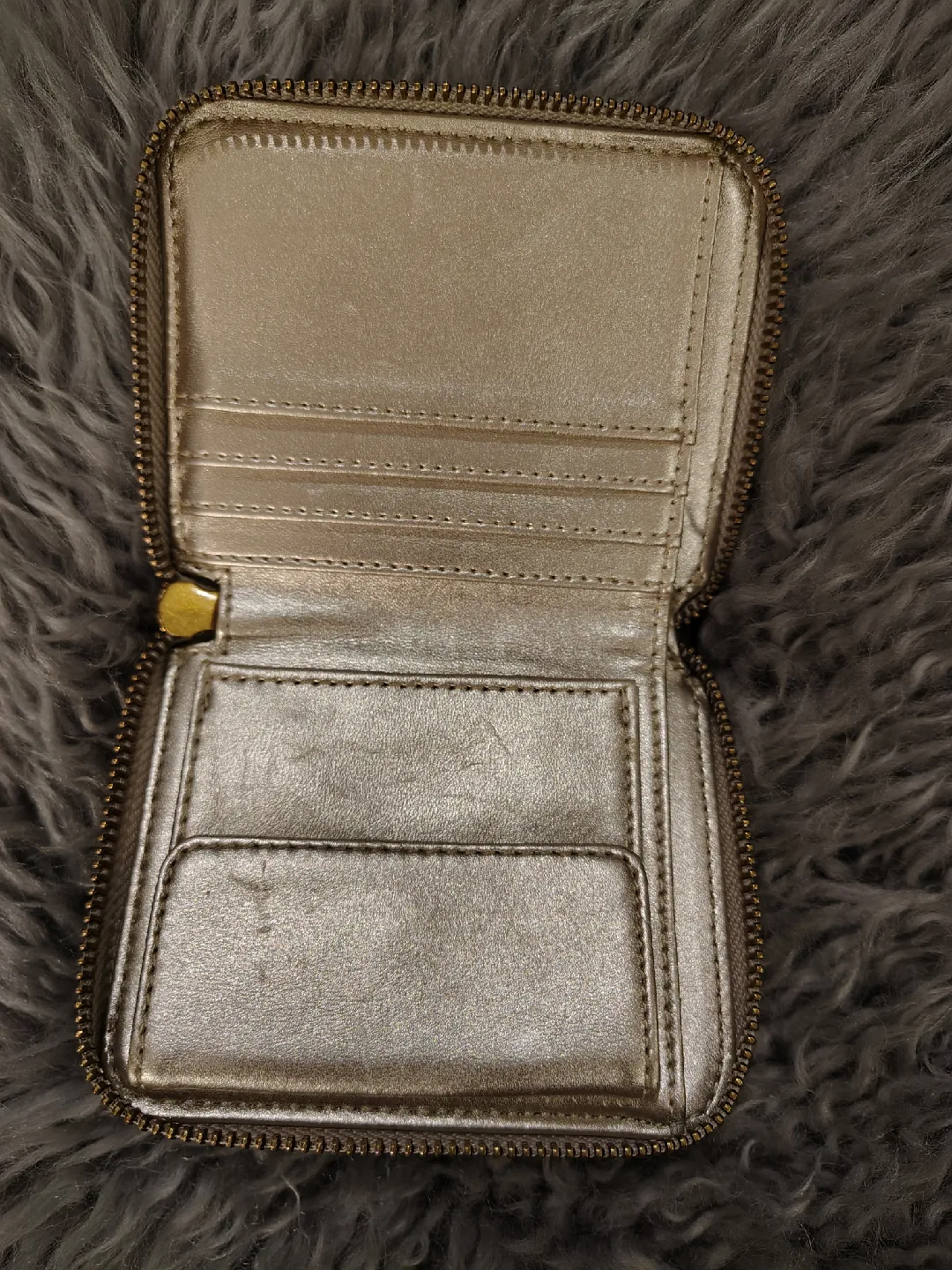 Guess Beige Wallet image indicator(3)