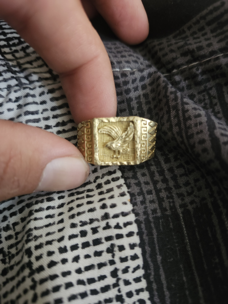 Gold Ring, i found it on a walk