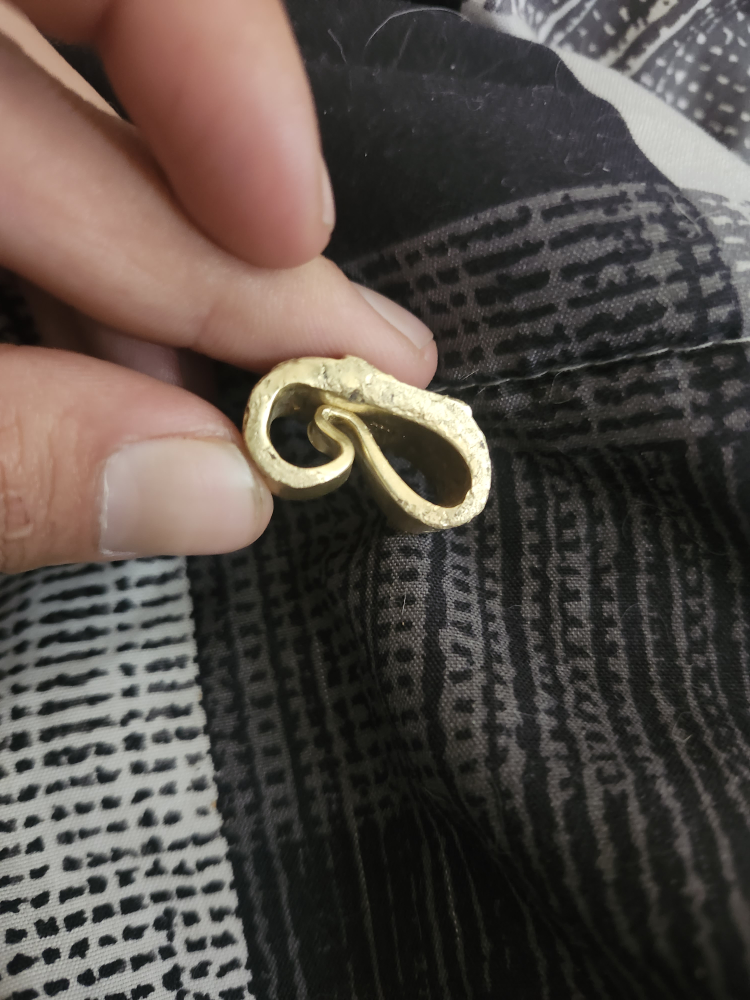 Gold Ring, i found it on a walk - photo 2
