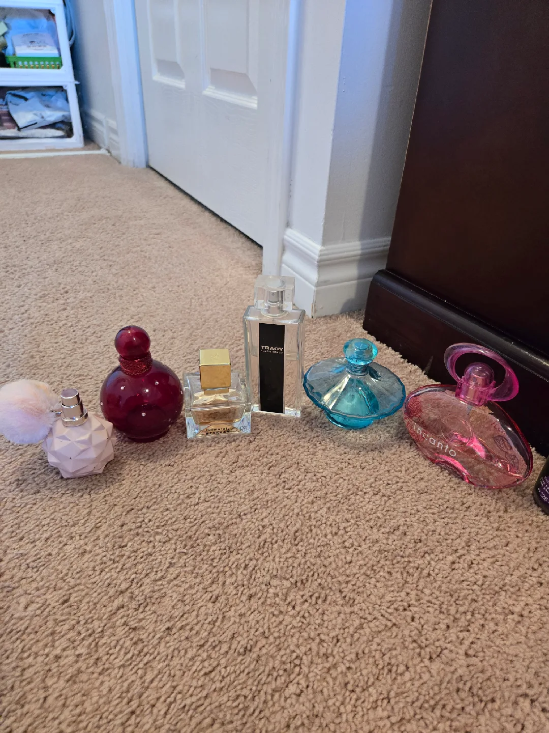 Variety of Perfumes & Body Sprays image indicator(2)