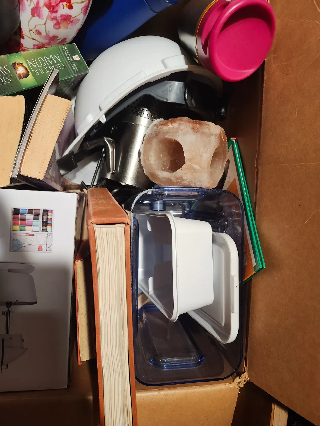 Mixed Lot: Miscellaneous items image indicator(5)