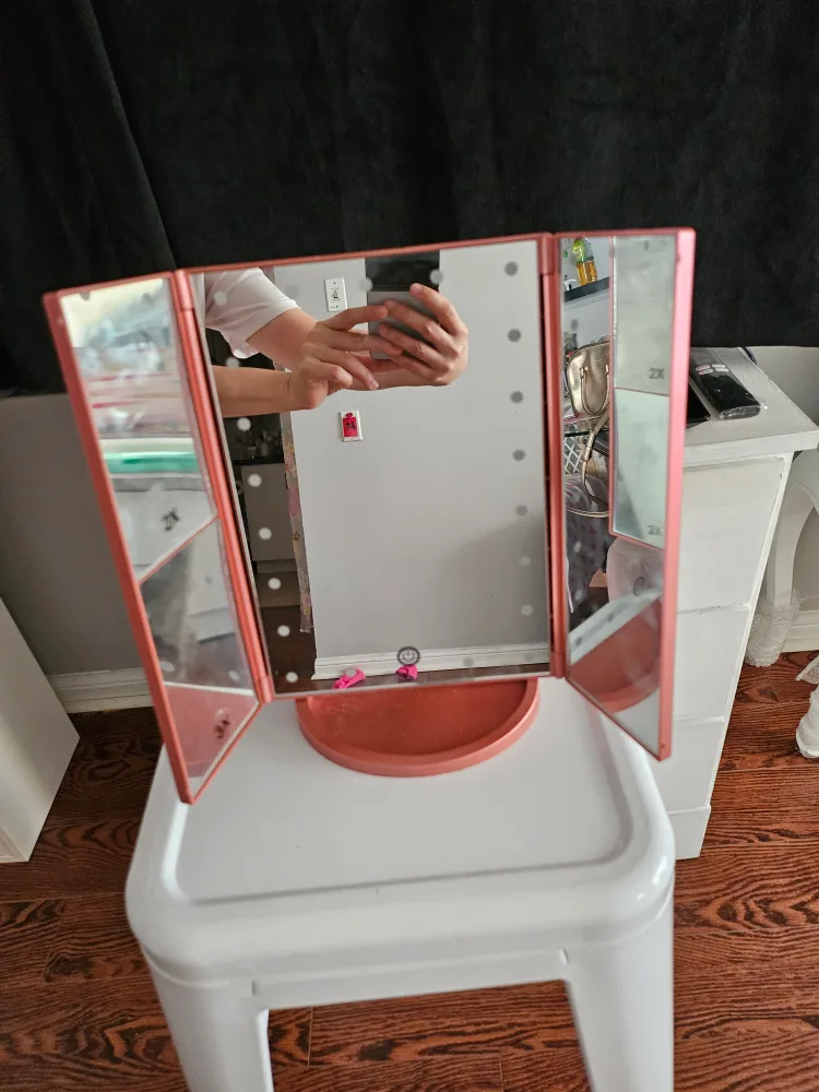 Miss Sweet led Lighted Makeup Vanity Mirror image indicator(2)