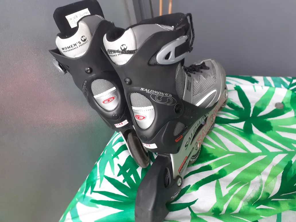 Salomon Inline Skates - Women's Size 7 image indicator(2)