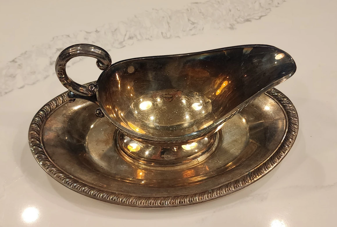 Vintage Gravy Boat with Tray - photo 3