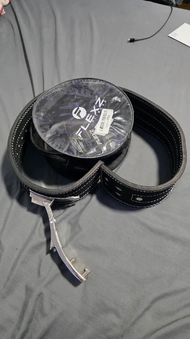 Flexz Fitness Weightlifting Belt - 10mm XLarge image indicator(3)