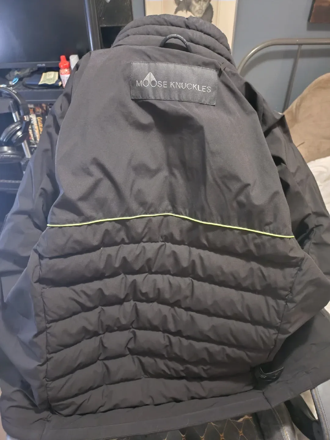 Moose Knuckles Black Puffer Jacket image indicator(2)