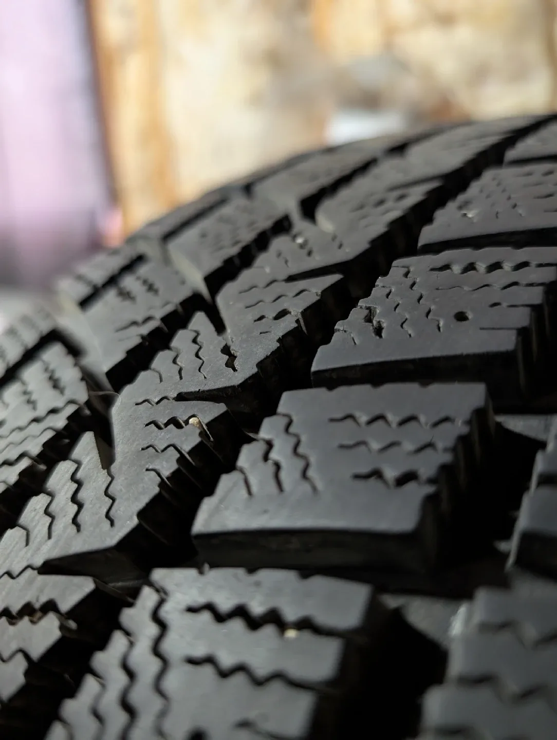 (4)-235/65R17 Winter Tires On Steel Rims Off 2019 Honda CRV image indicator(6)