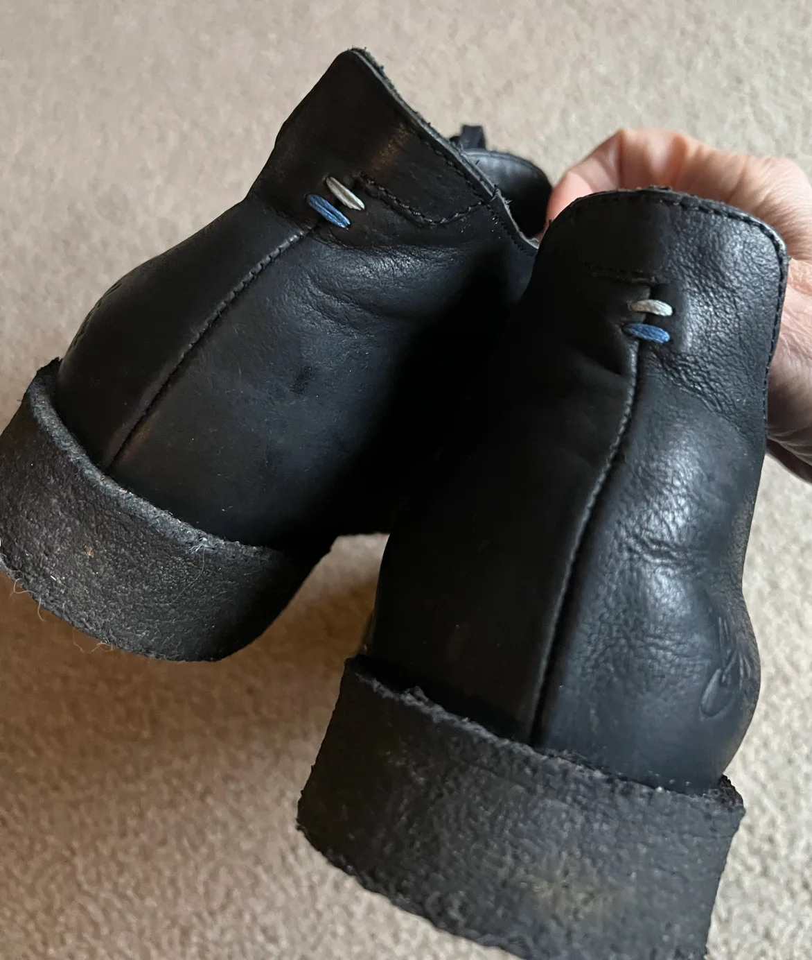 JOHN FLUEVOG Shoe image indicator(9)