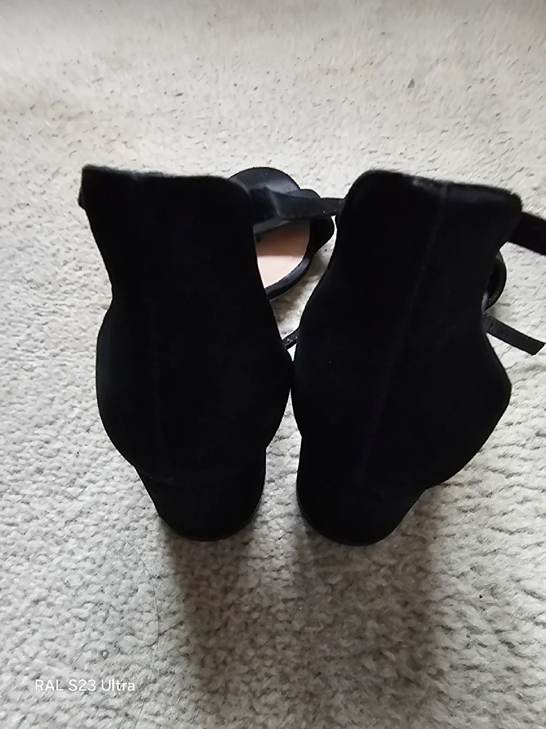 ALDO Black Heels - Size 6 image indicator(2)