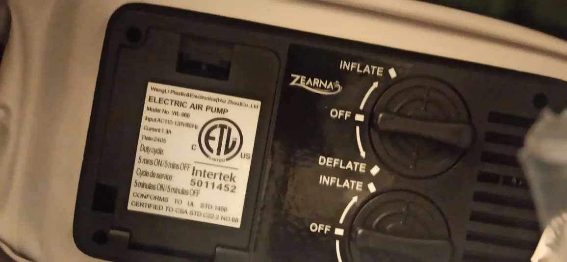 Zearna Twin Air Mattress with Built-in Pump - NEW image indicator(9)