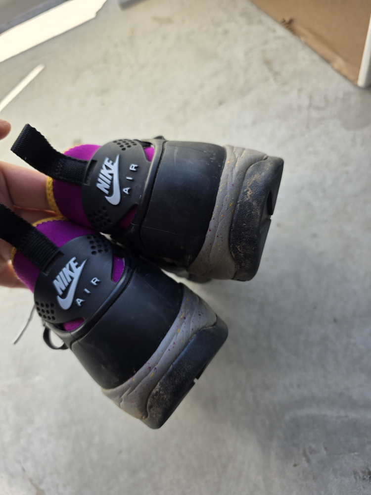 Nike ACG Air Revaderchi Mid top Hiking Shoes, Size 11 - photo 3