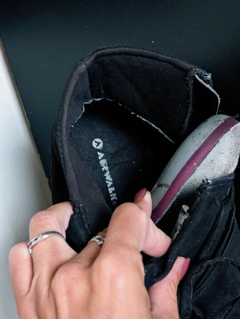 Airwalk Black Ankle Boots - Size 8.5 US 39 EUR 🥕 image indicator(7)