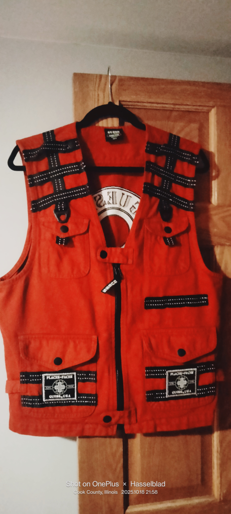 Guess  Vest - Size M