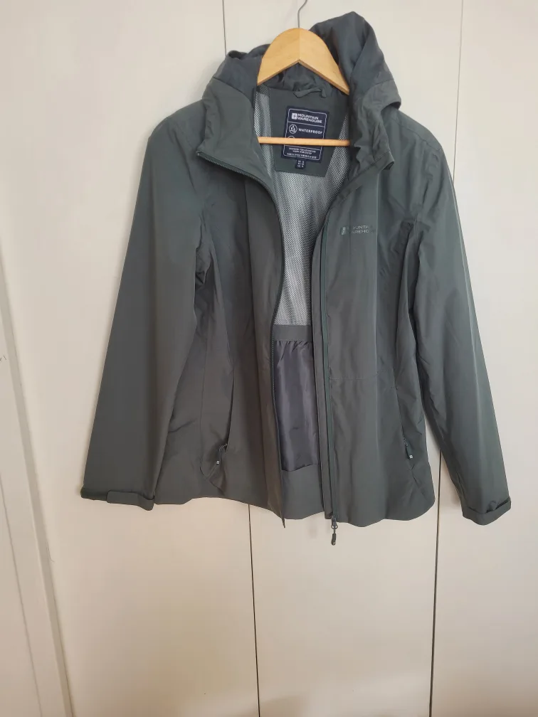 Mountain Warehouse Waterproof Jacket image indicator(3)