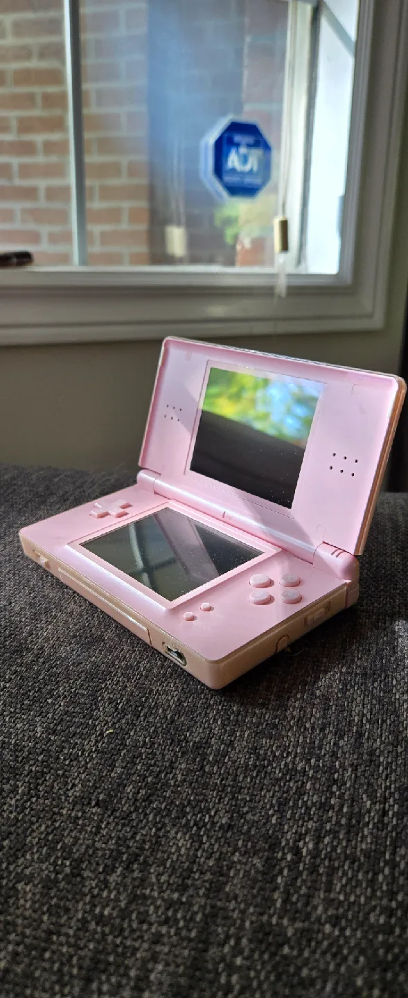 Nintendo DS Lite Pink + Animal Crossing Game image indicator(2)