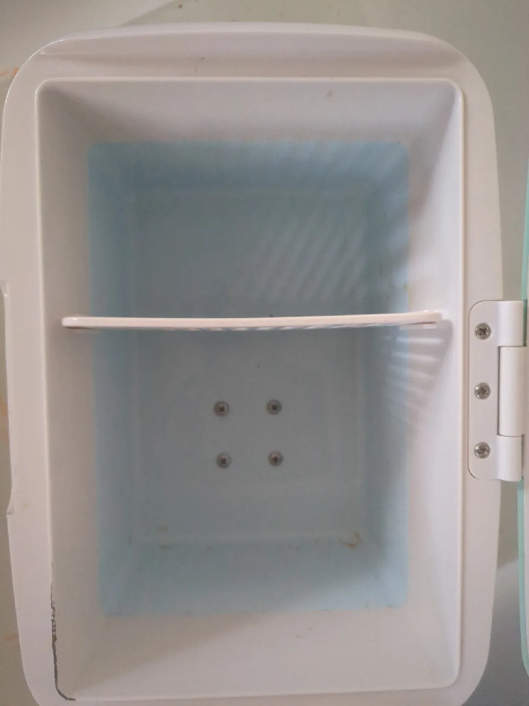 Spa Sciences Make up Mini Fridge - Mint Green image indicator(2)