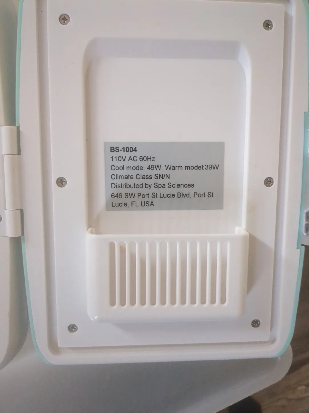 Spa Sciences Make up Mini Fridge - Mint Green image indicator(3)