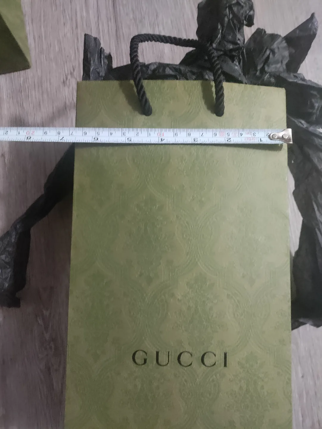 Gucci Green Embossed Small Paper Shopping Bag image indicator(3)