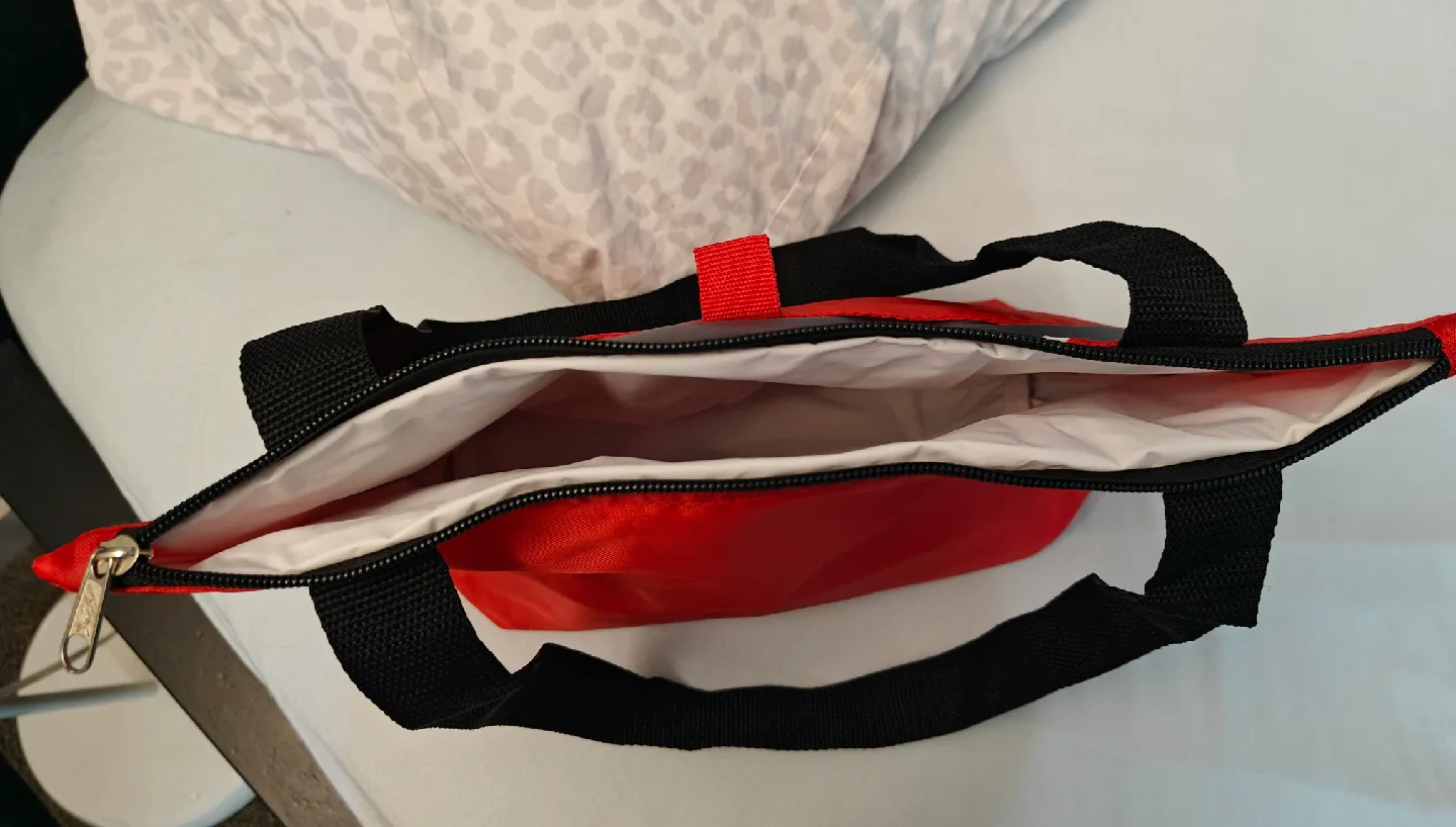 Disney Cruise Line Red Lunch Bag image indicator(5)