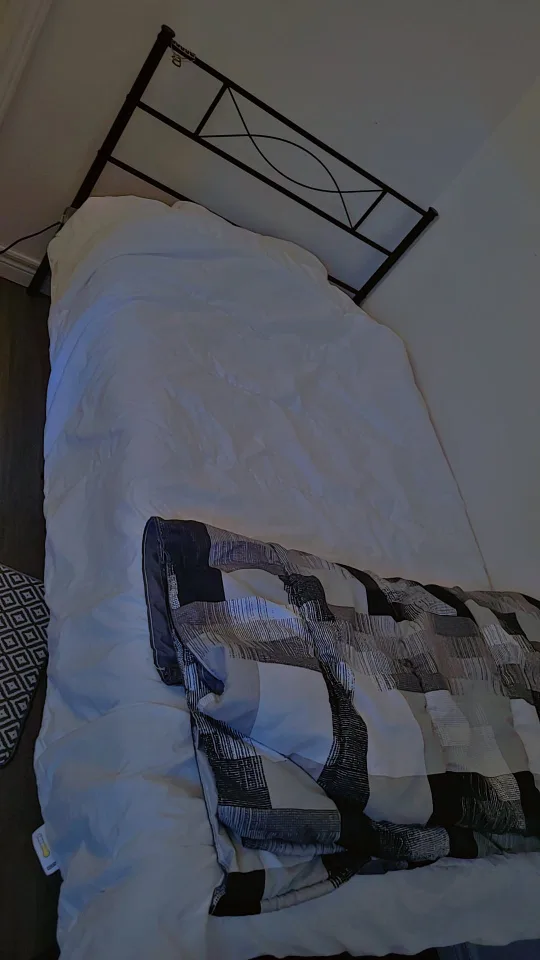 2 duvets thumbnail