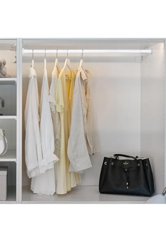 Adjustable Shower Curtain Rod image indicator(5)