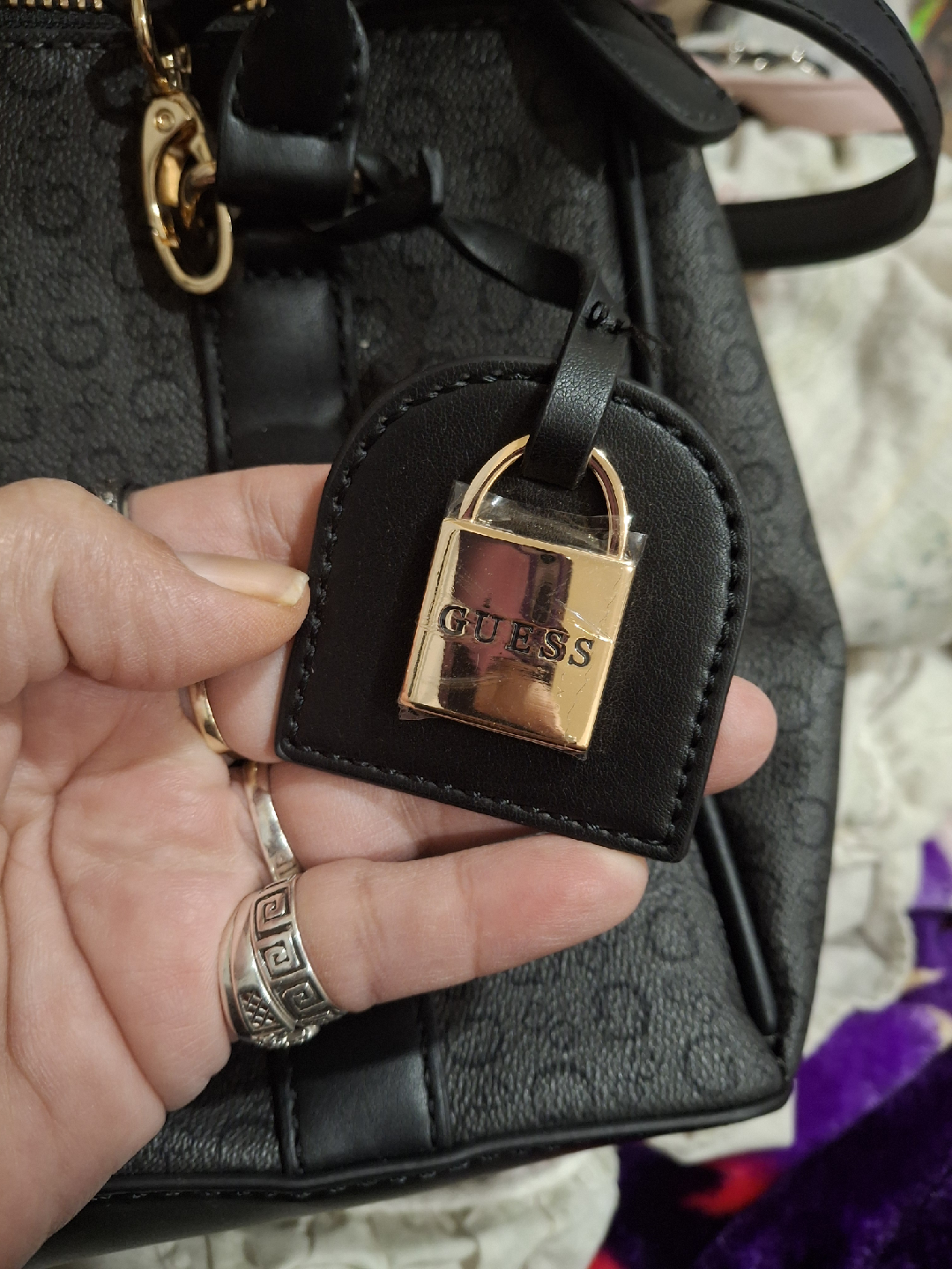 Guess Satchel Bag - Black - photo 2