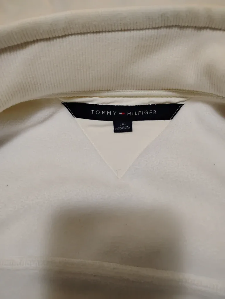 vintage Tommy Hilfiger bomber jacket size L image indicator(3)