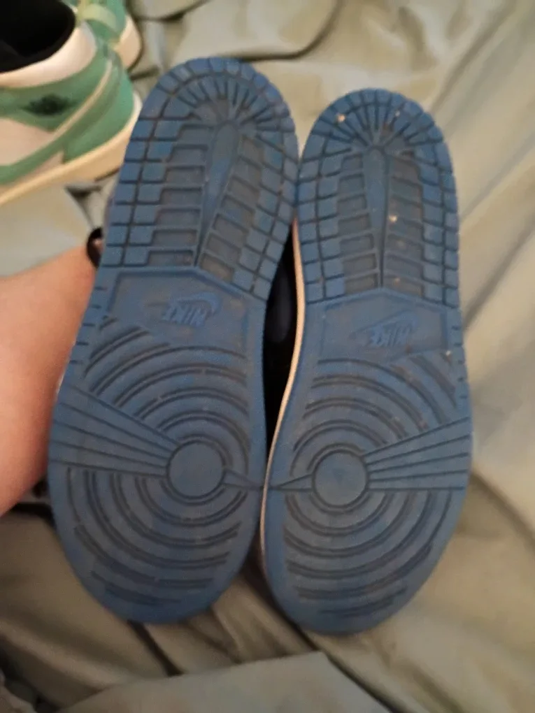 high royal reamiginaed Nike Air Jordan 1 High Blue/Black image indicator(4)