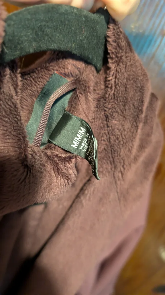 Costco Women's Rain Jacket Size M image indicator(3)