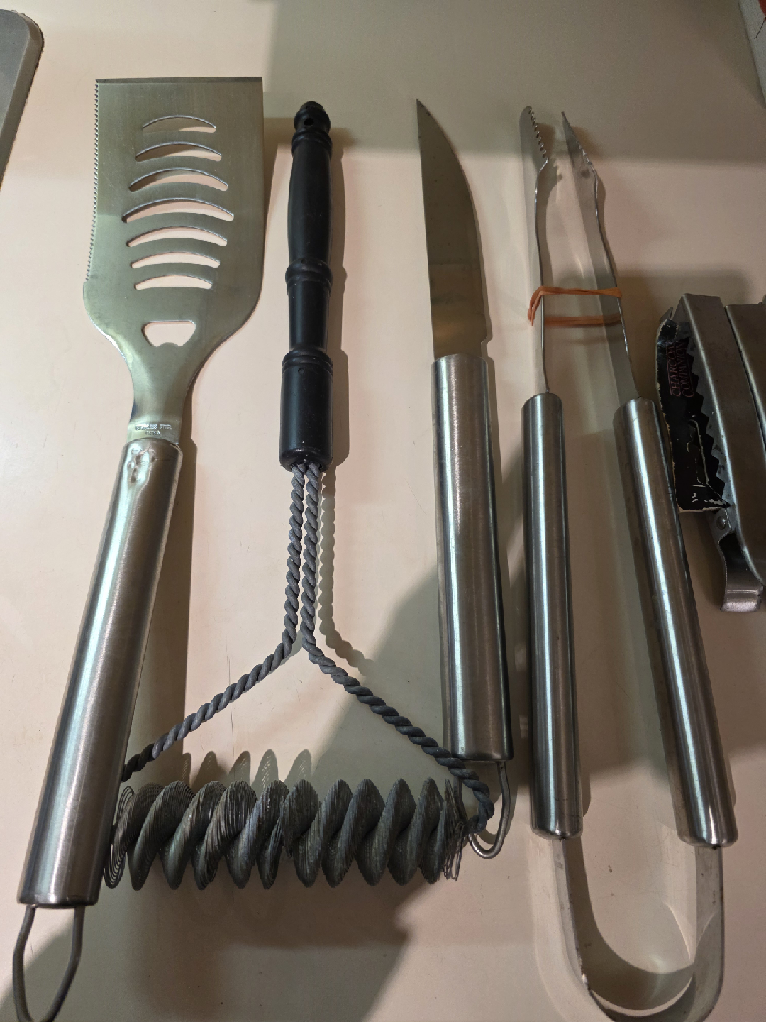 BBQ Tool Set - Spatula, Brush, Knife, Tongs - photo 3