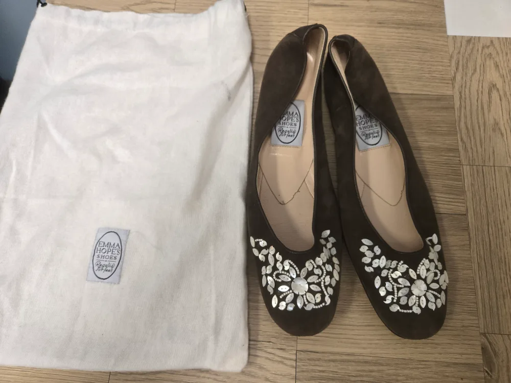 Emma Hope's Shoes Regalia for feet, Size 39