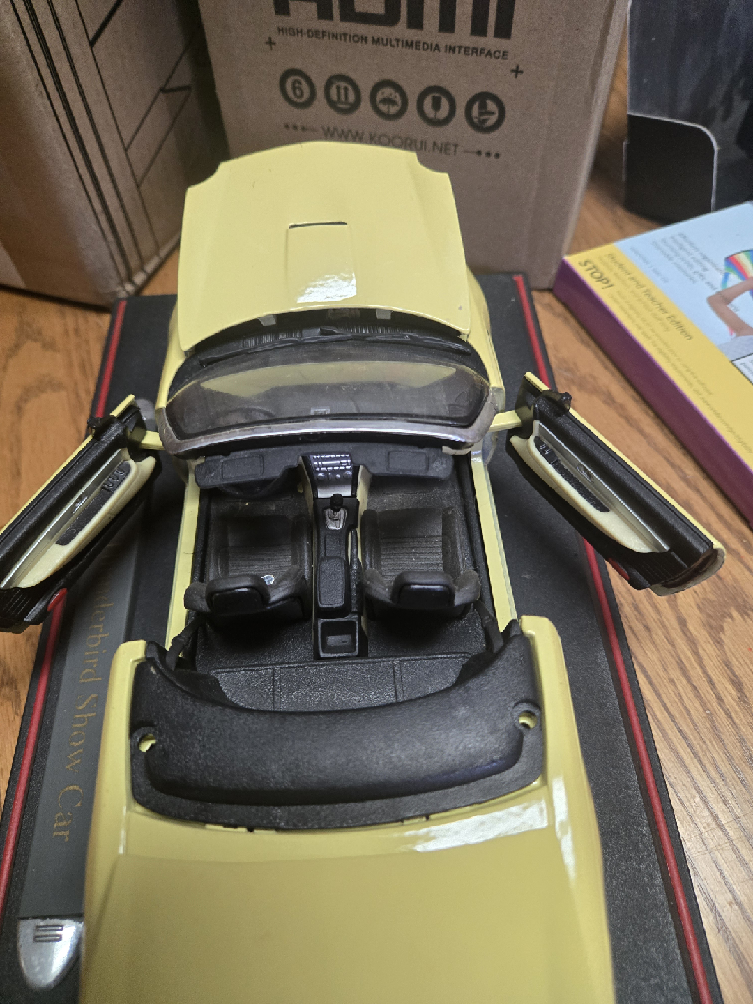 Yellow 2002 Ford Thunderbird Show Car Diecast - photo 4