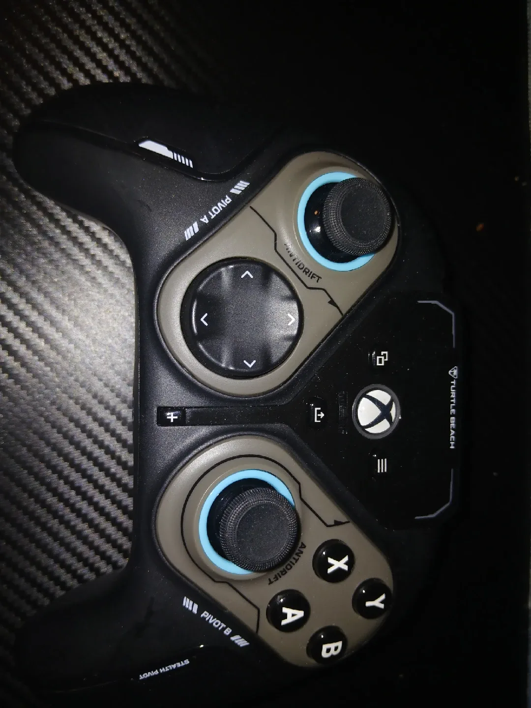 Turtle Beach Stealth Pivot Controller image indicator(2)