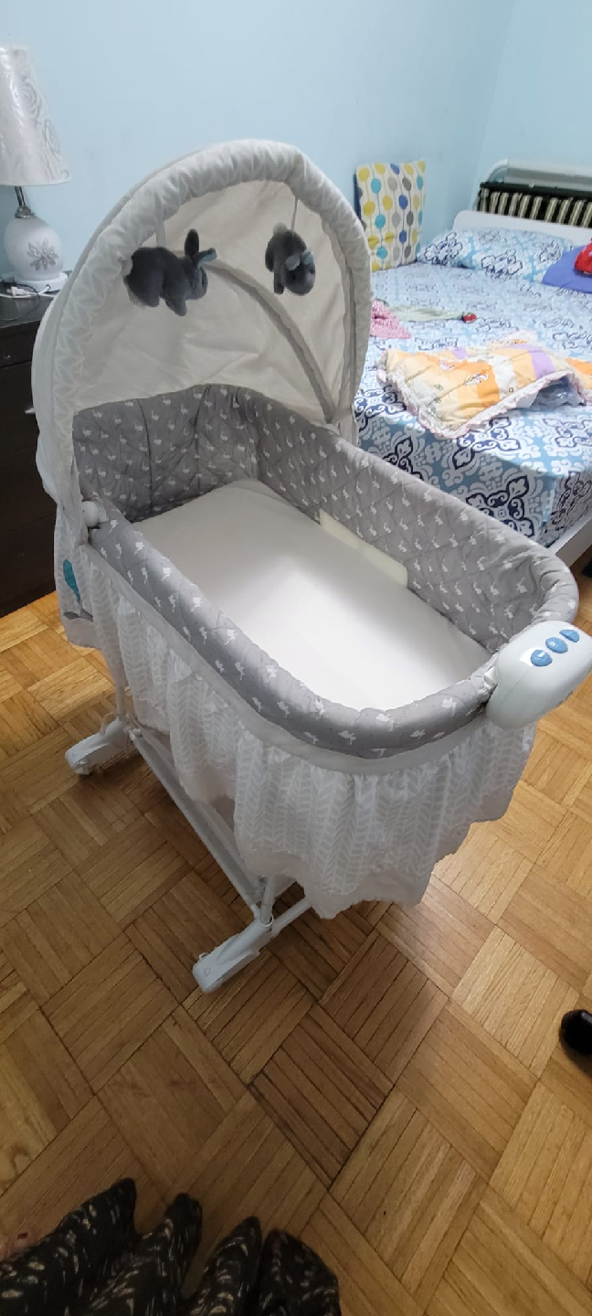 Billy Bassinet - Grey color