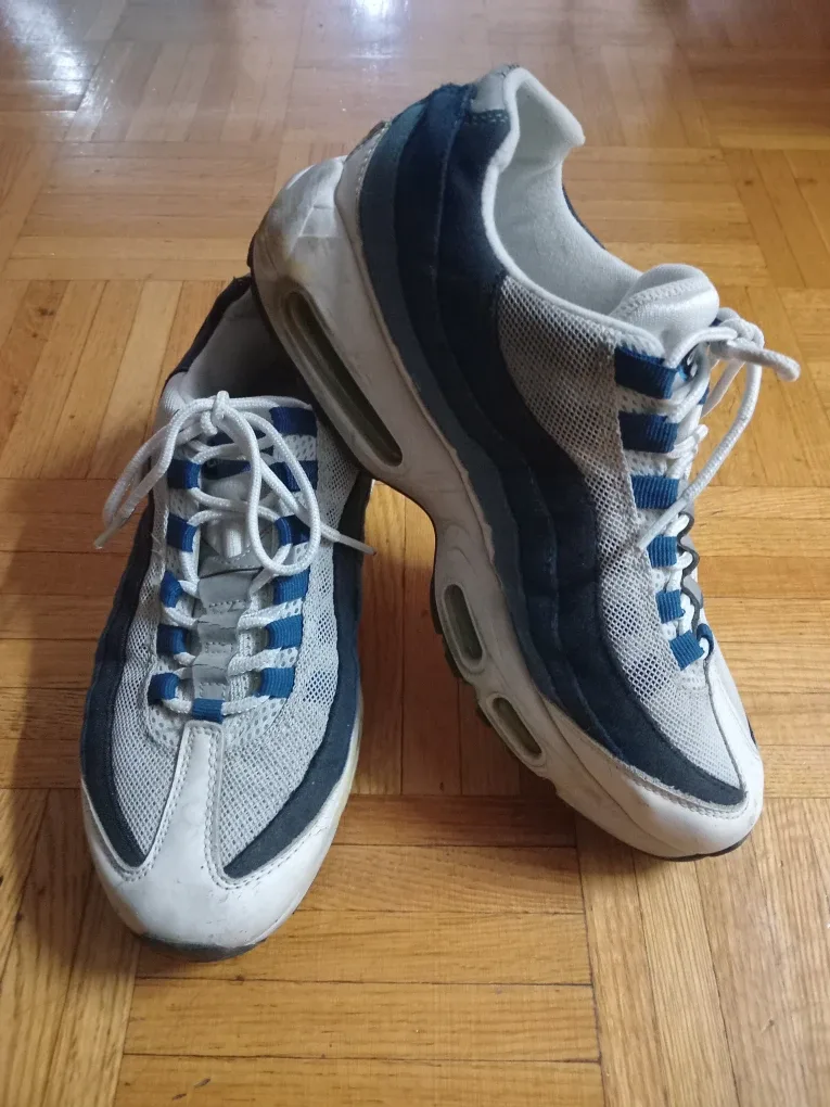 comment article thumbnail