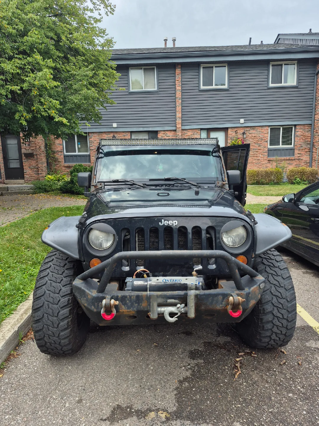 Jeep Wrangler Sahara - Black image indicator(5)