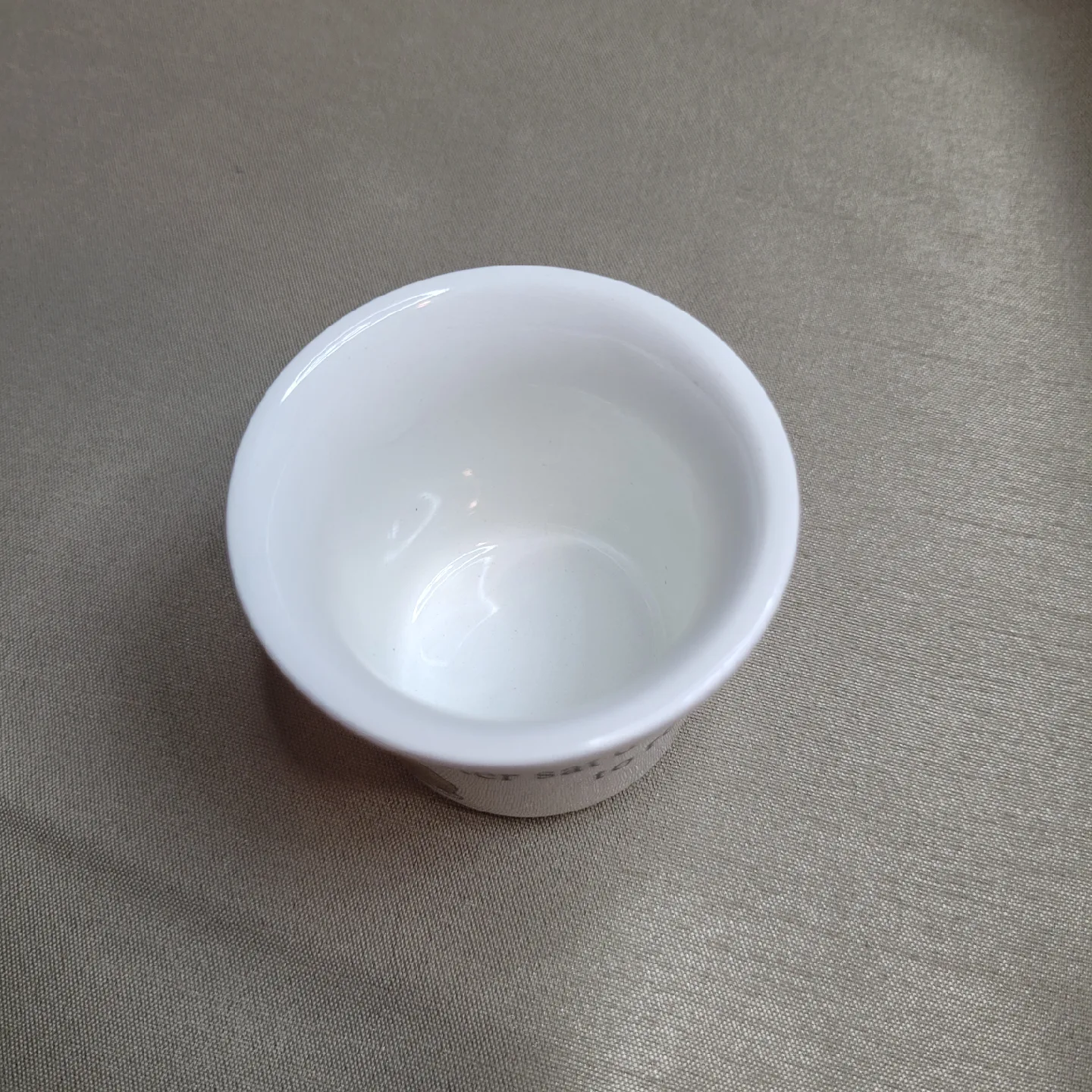 Vintage Wedgwood Peter Rabbit Egg Cup etc. England image indicator(7)