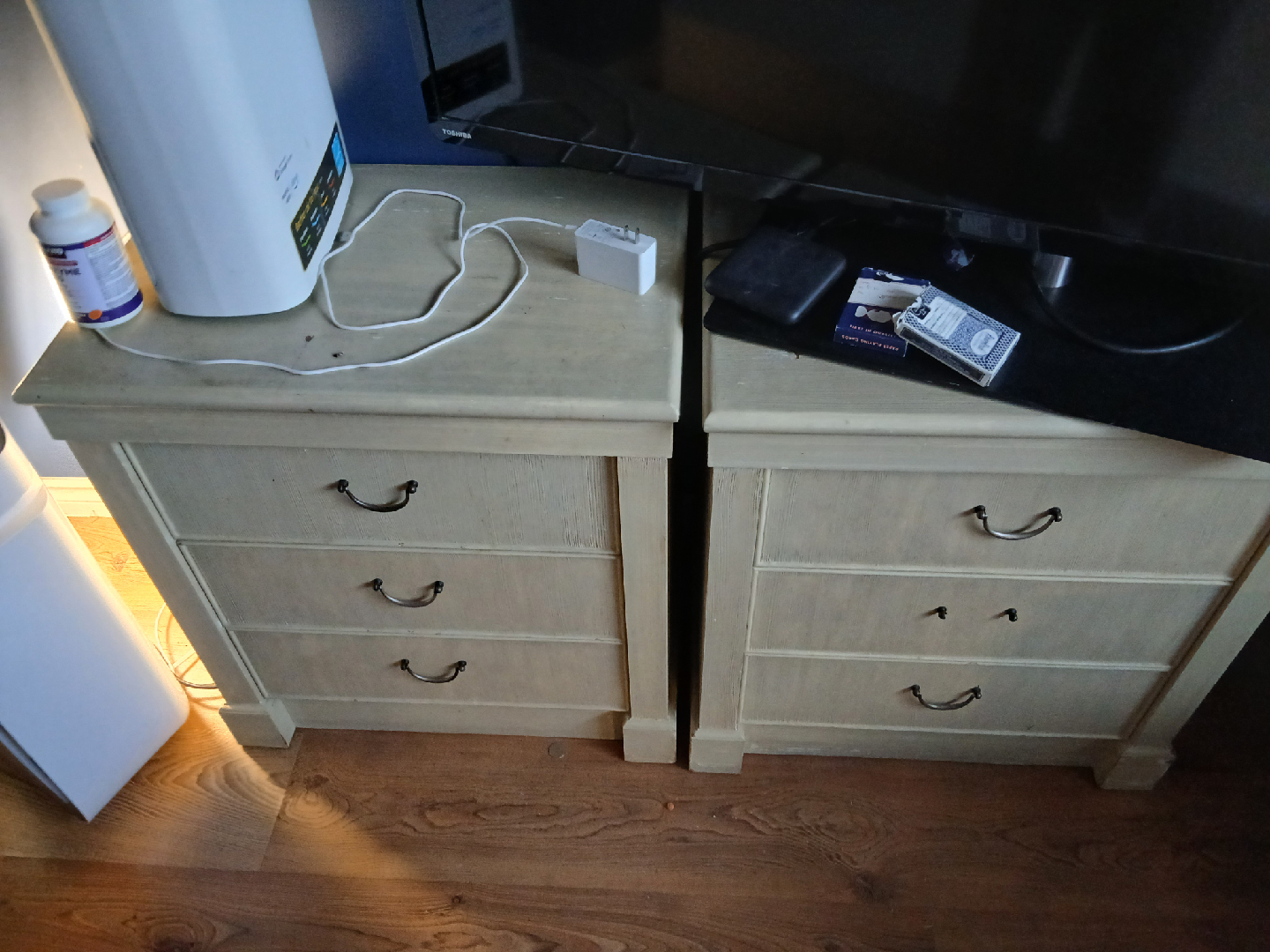 Matching Nightstands - Set of 2 - photo 2