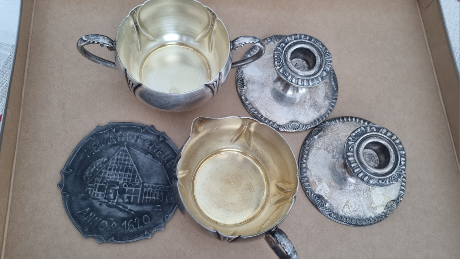 Antique & vintage unique pieces