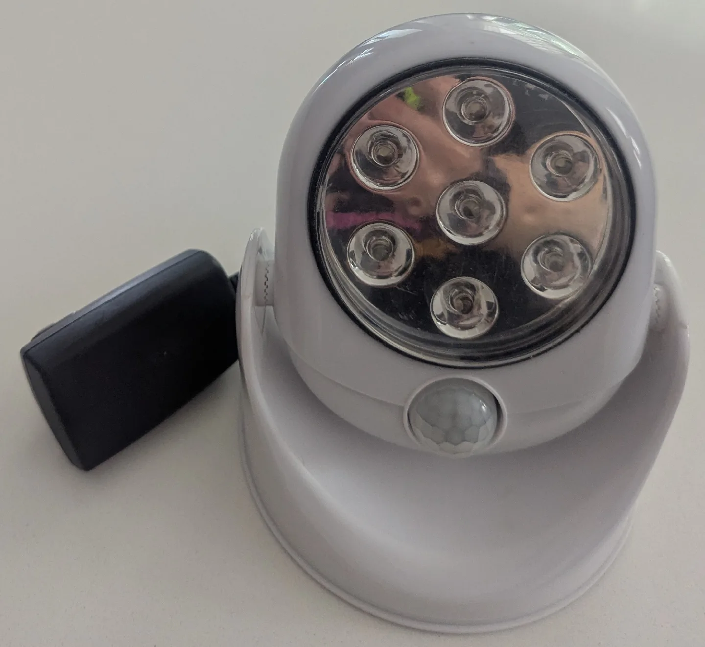 Motion Sensor LED Night Light thumbnail