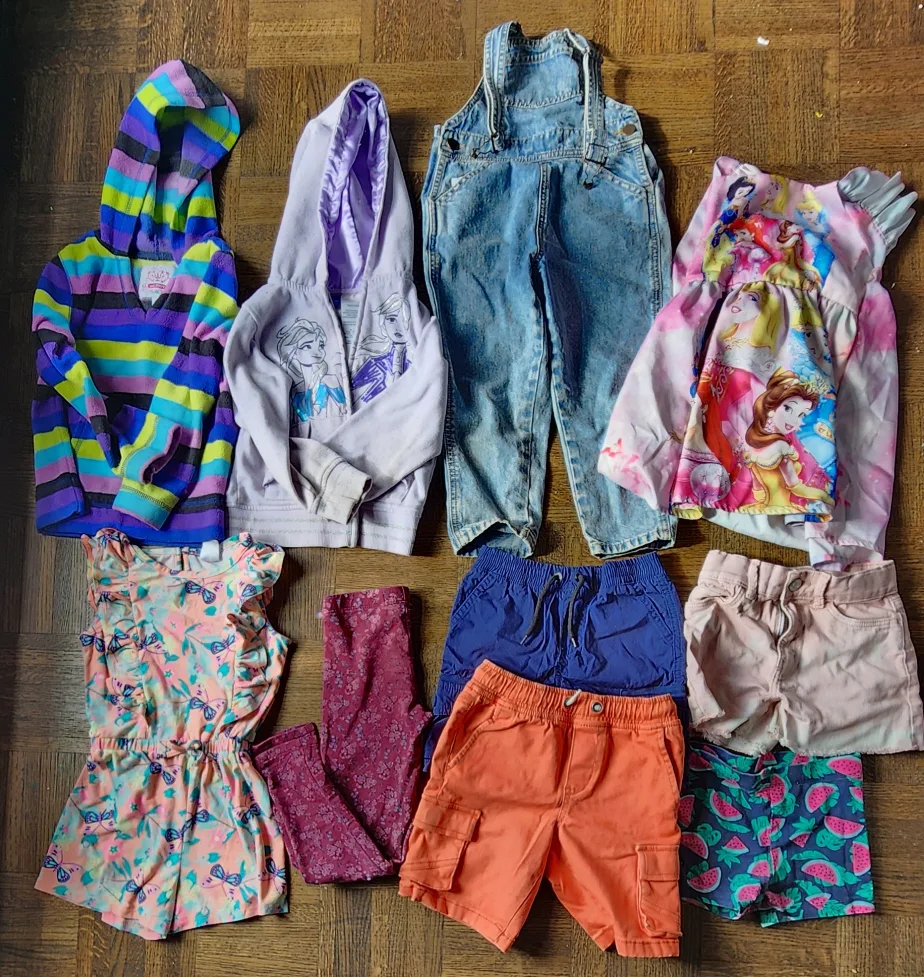 Girls clothes size 4/5 thumbnail
